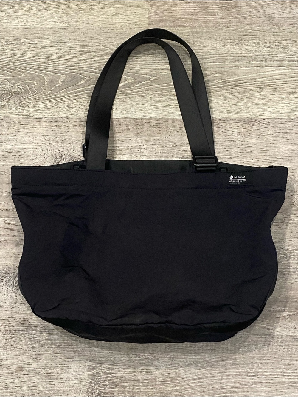 Lululemon Black Clean Lines Tote Bag 22L Gym Work